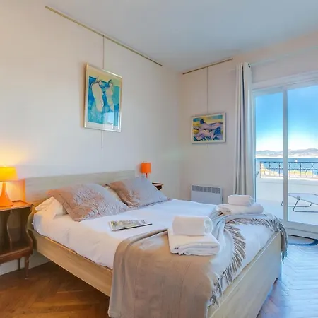 Le 44 - Sea & Mountain View - Happy Apartment Antibes