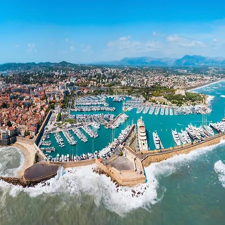 Le 44 - Sea & Mountain View - Happy Apartment Antibes