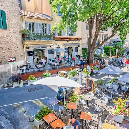 Apartment Le 44 - Sea & Mountain View - Happy *