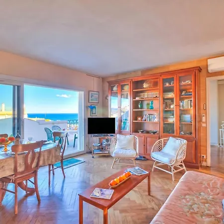 Le 44 - Sea & Mountain View - Happy Apartment